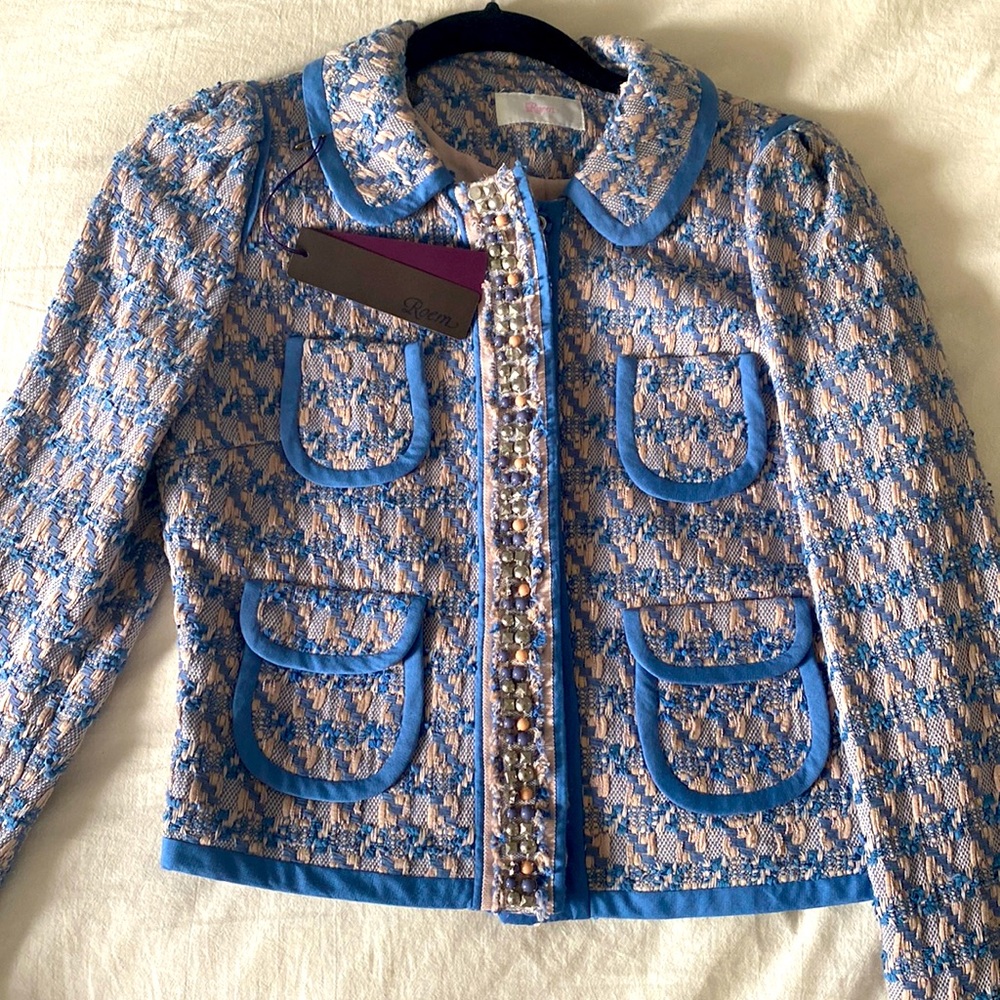 Textured fitted jacket